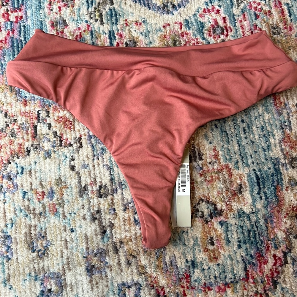 NWT Gooseberry Seaside thong bikini bottom, size M